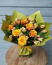 Букет цветов из:  Альстромерии и Розы #REPLACE_PRED# Кадуе