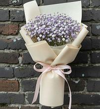 Букет цветов из:  Гипсофила в Кадуе