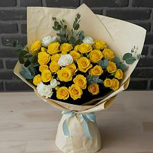 Букет цветов из:  Розы в Кадуе