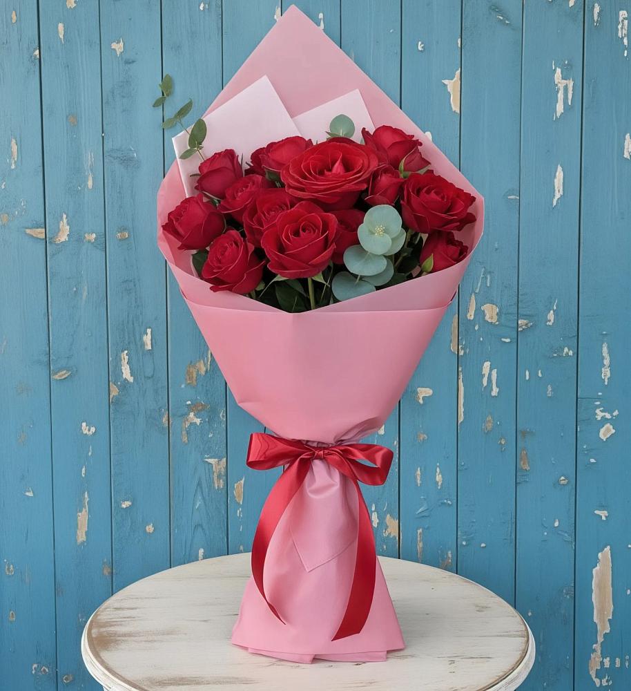 Букет цветов из: Розы в Кадуе