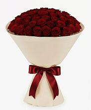Букет 101 Бордовая роза Блэк Бакарра в Кадуе