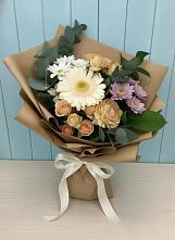 Букет цветов из:  Герберы и Хризантемы в Кадуе