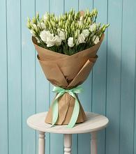 Букет цветов из:  Лизиантусы в Кадуе