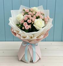 Букет цветов из:  Розы в Кадуе