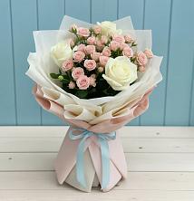 Букет цветов из:  Розы в Кадуе