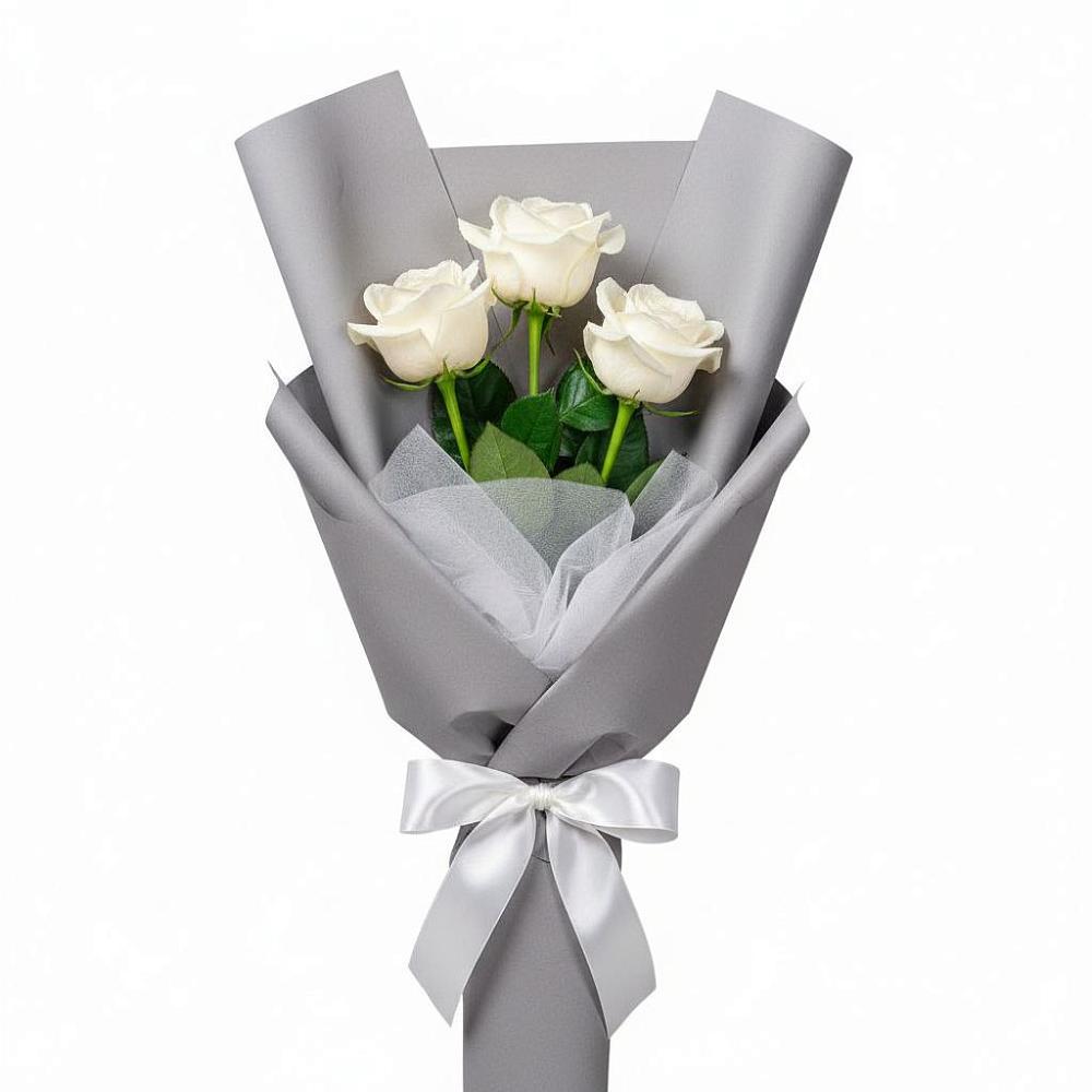 Букет 3 белые розы в Кадуе