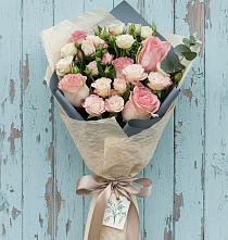Букет цветов из:  Розы #REPLACE_PRED# Кадуе